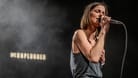 Christina Stürmer auf der Bühne: Am Dienstagabend war die Musikerin mit ihrer "MTV Unplugged"-Tour in der Hamburger "Fabrik" zu Gast,