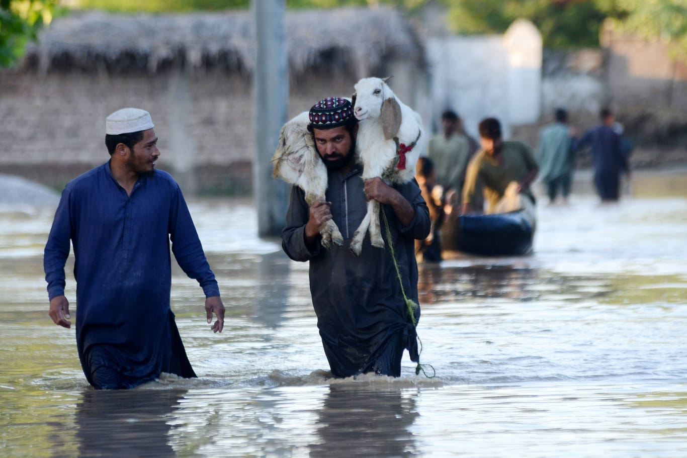 Überschwemmungen in Pakistan: Die ärmeren Länder trifft die Klimakrise am meisten.