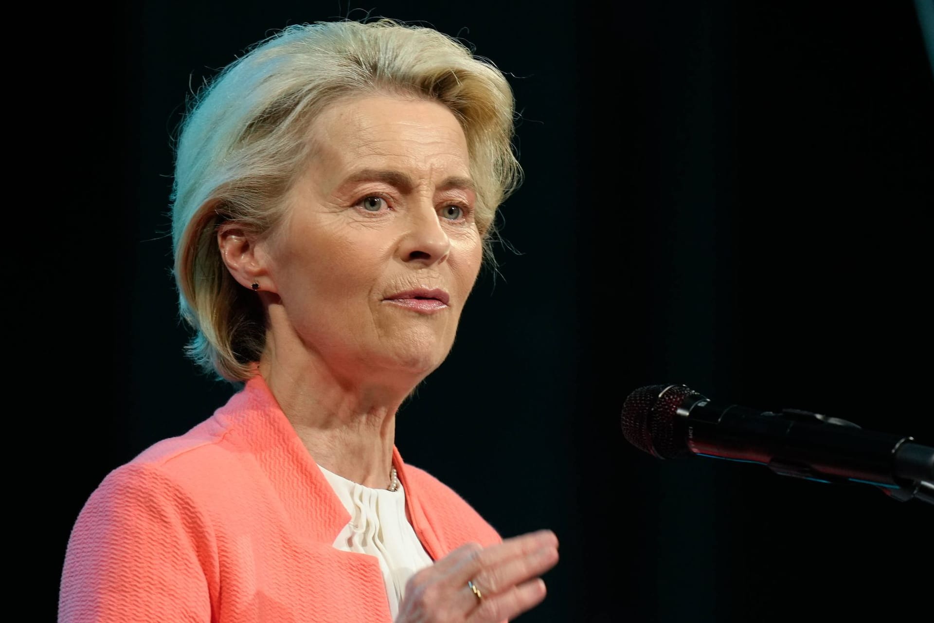 Ursula von der Leyen (Archivbild): Die ehemalige deutsche Verteidigungsministerin könnte im Sommer erneut EU-Kommissionspräsidentin werden.