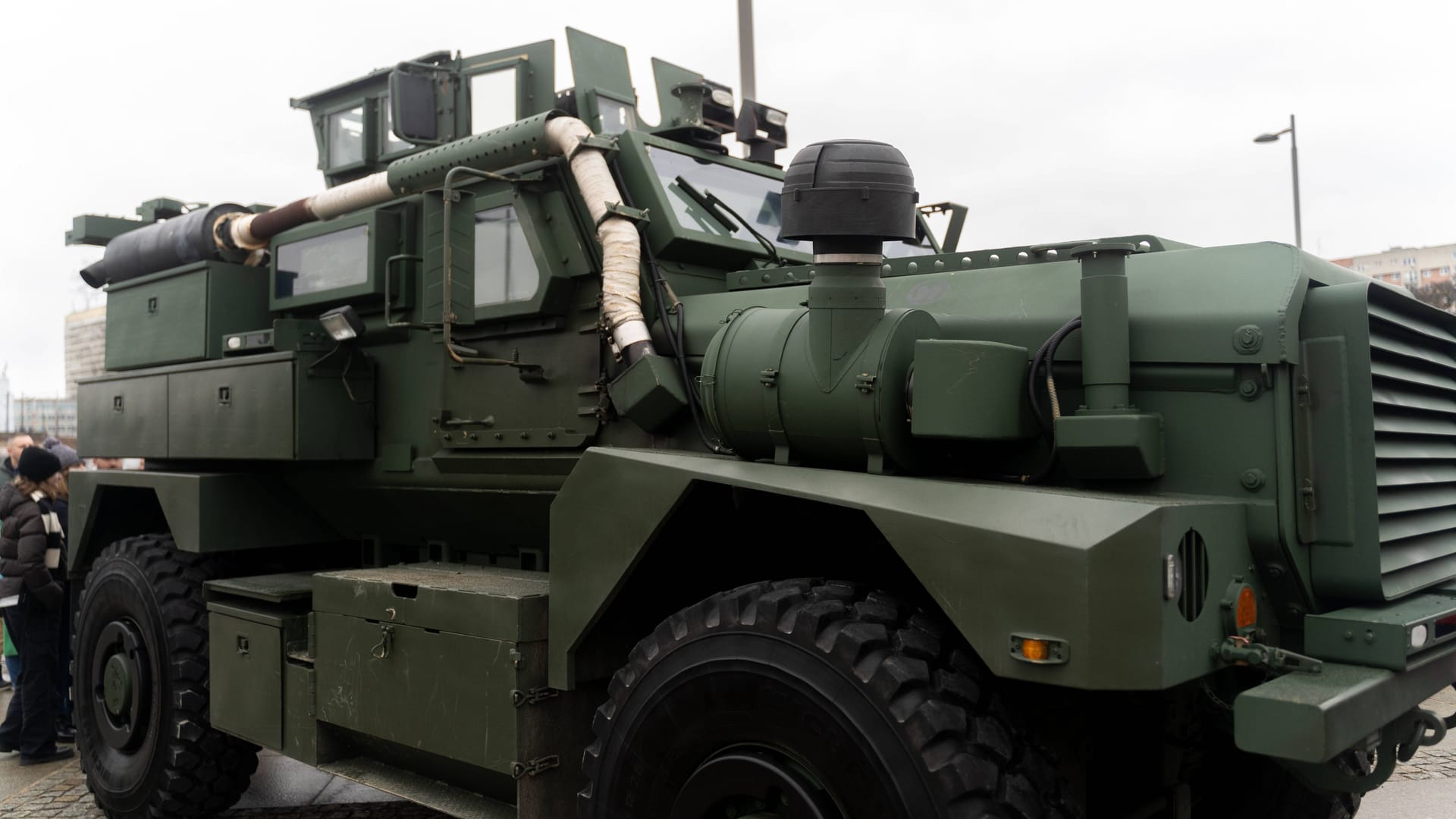 Ein gepanzertes Transportfahrzeug des Typs MRAP (Archivbild).