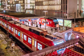 S-Bahnen in München (Archivbild): Eine Störung beeinträchtigt den Verkehr.