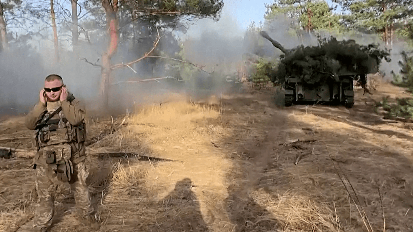 Ukraine-Krieg: Soldaten beklagen Munitionsmangel | Video