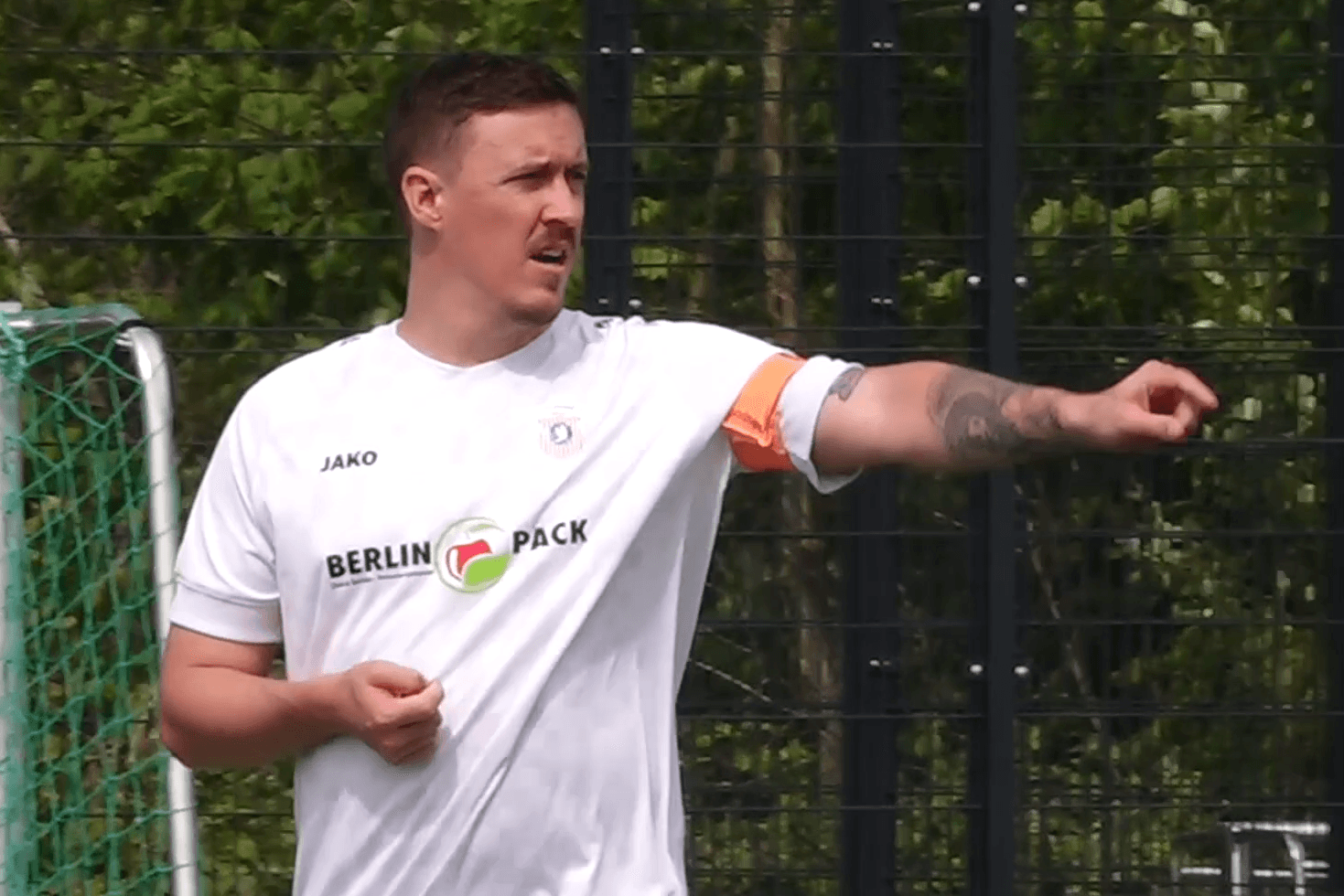 Max Kruse in Aktion: Der ehemalige Bundesliga-Star schnürte am Wochenende wieder die Fußballschuhe.