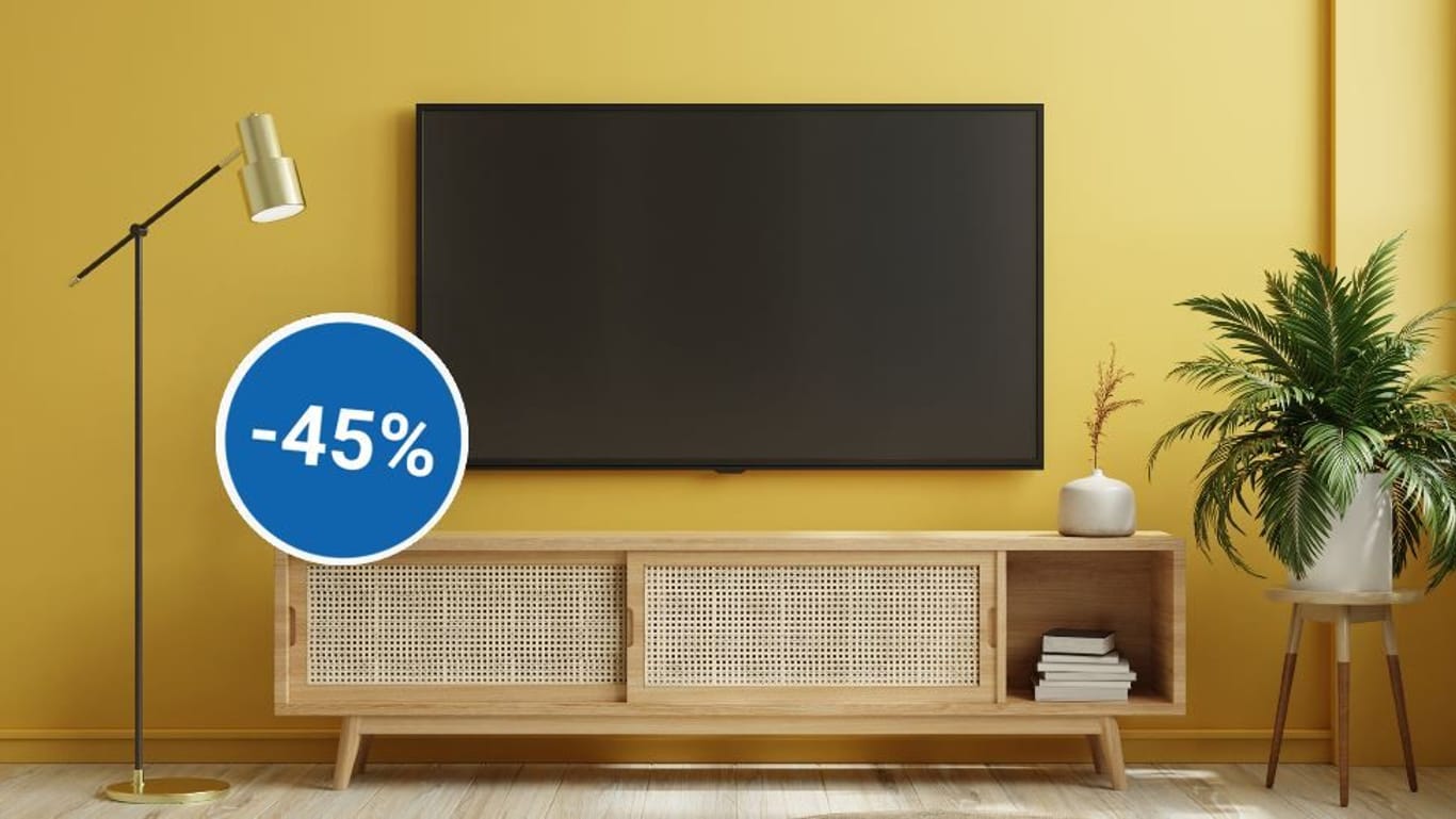 Nur heute beim Discounter: Bei Lidl ist ein 4K-Fernseher von Sharp mit 45 Prozent Rabatt im Angebot (Symbolbild).