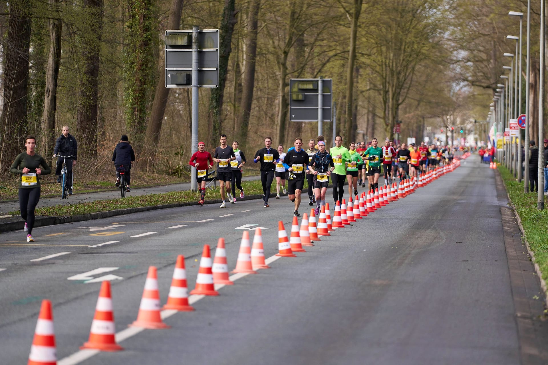 Marathon in Hannover (Archivbild): Am Sonntagmorgen kann es in Hannover Schauer geben.