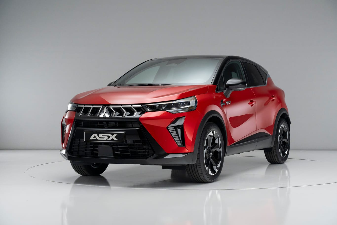 Mit neuem Gescht: Mitsubishis Kompakt-SUV ASX gibt sich erwachsener.