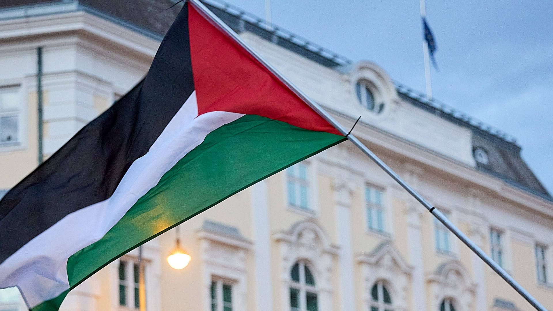 Palästinensische Flagge (Symbolbild): Diese Flagge in Verbindung mit Hauptstadt Israels sorgt bei vielen Apple-Nutzern für Entrüstung.