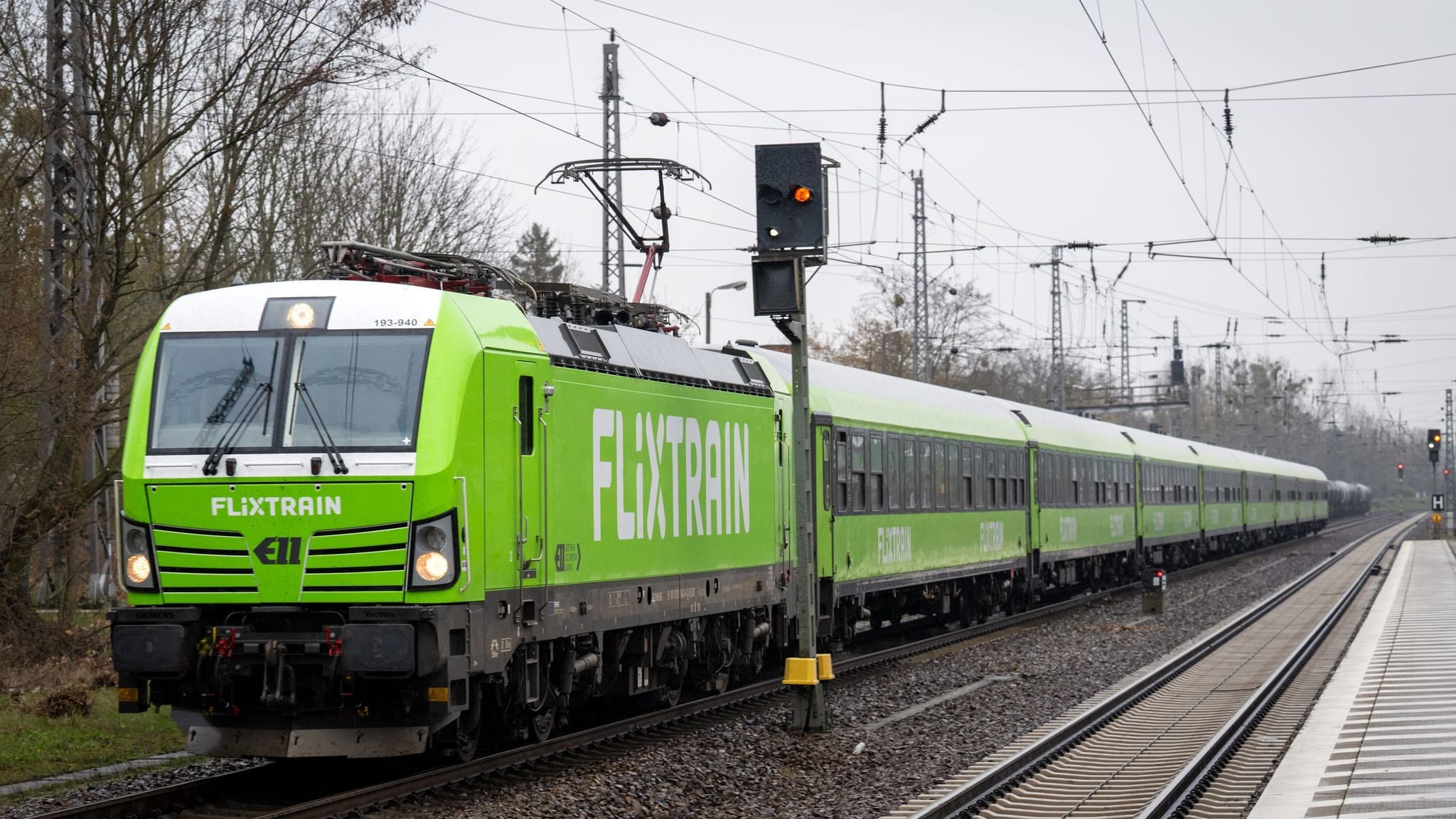 Flixtrain: Alternative zur Deutschen Bahn stockt auf – Mehr Züge