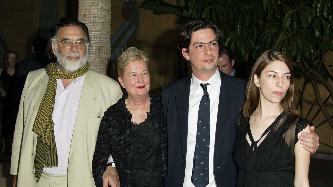 Eleanor und Francis Ford Coppola mit ihren Kindern Sofia und Roman.