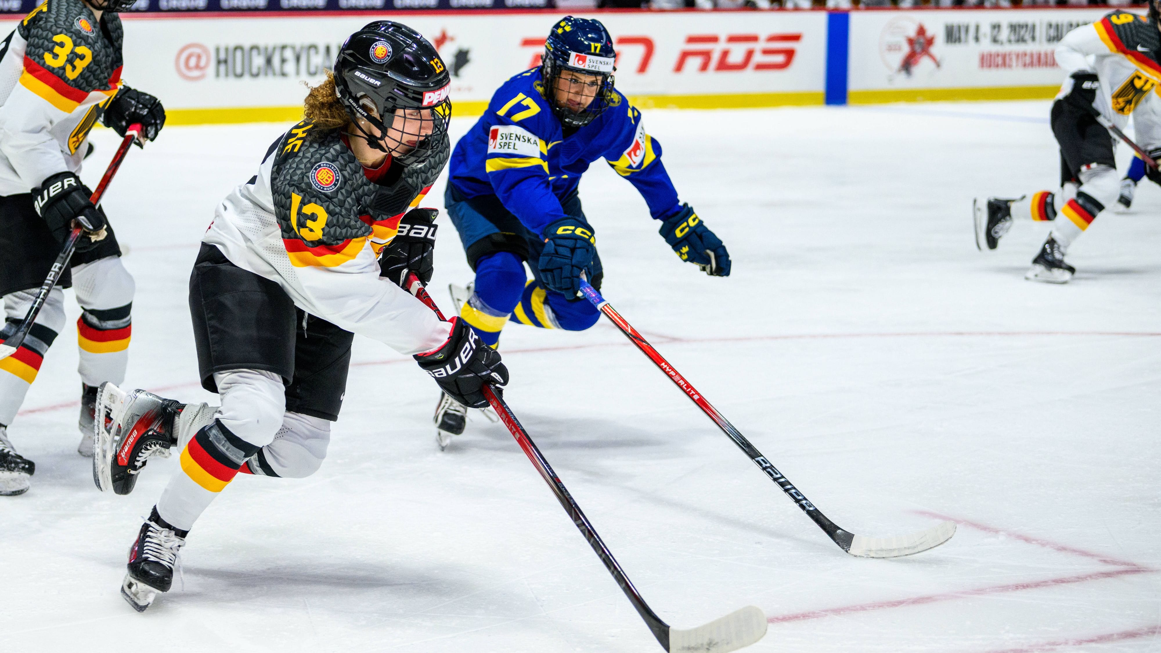 Eishockey: Deutschen Frauen gelingt WM-Traumstart