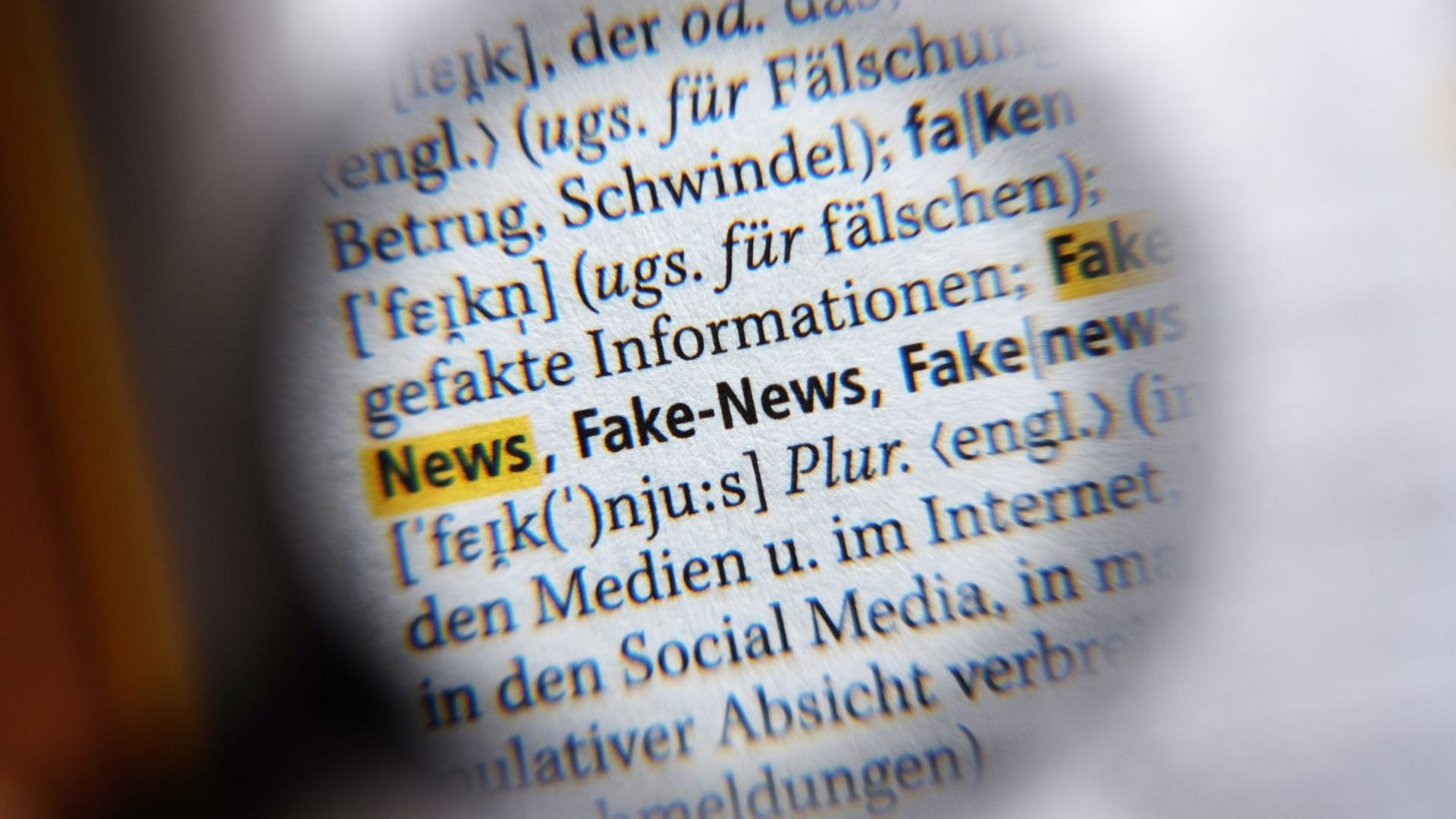 Fake News Fake News