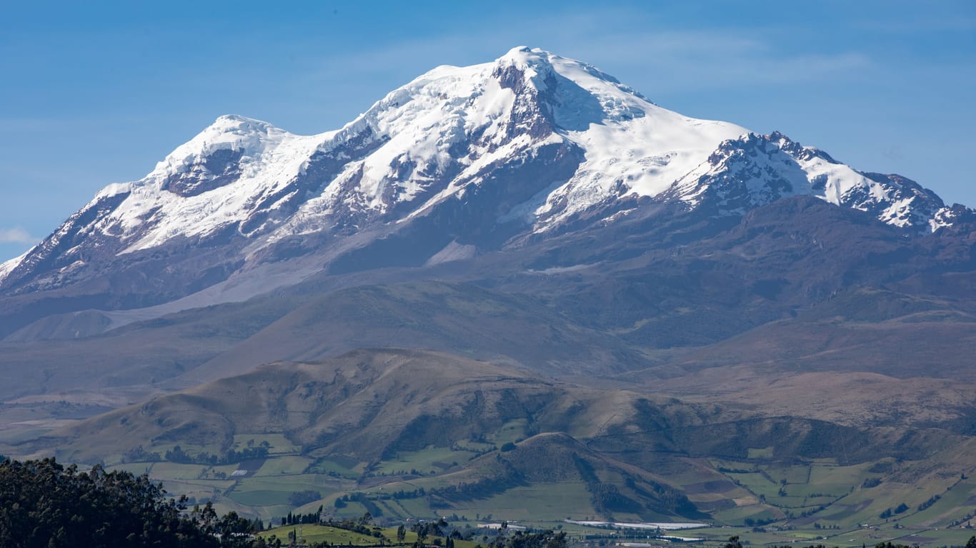 Vulkan Cayambe in Ecuador: Die Bedingungen für die Suche sollen nicht "optimal" sein.