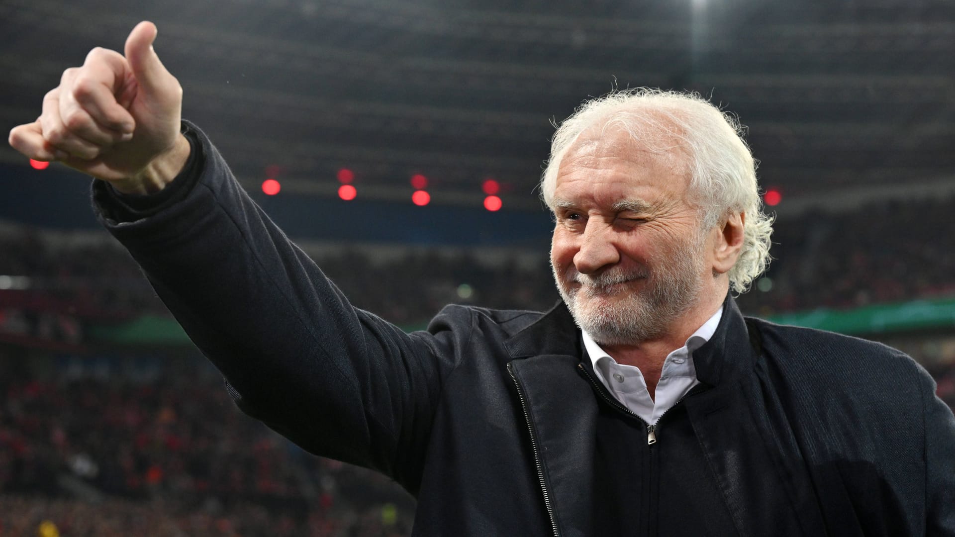 Rudi Völler: Er gibt dem DFB Ruhe und Ordnung.