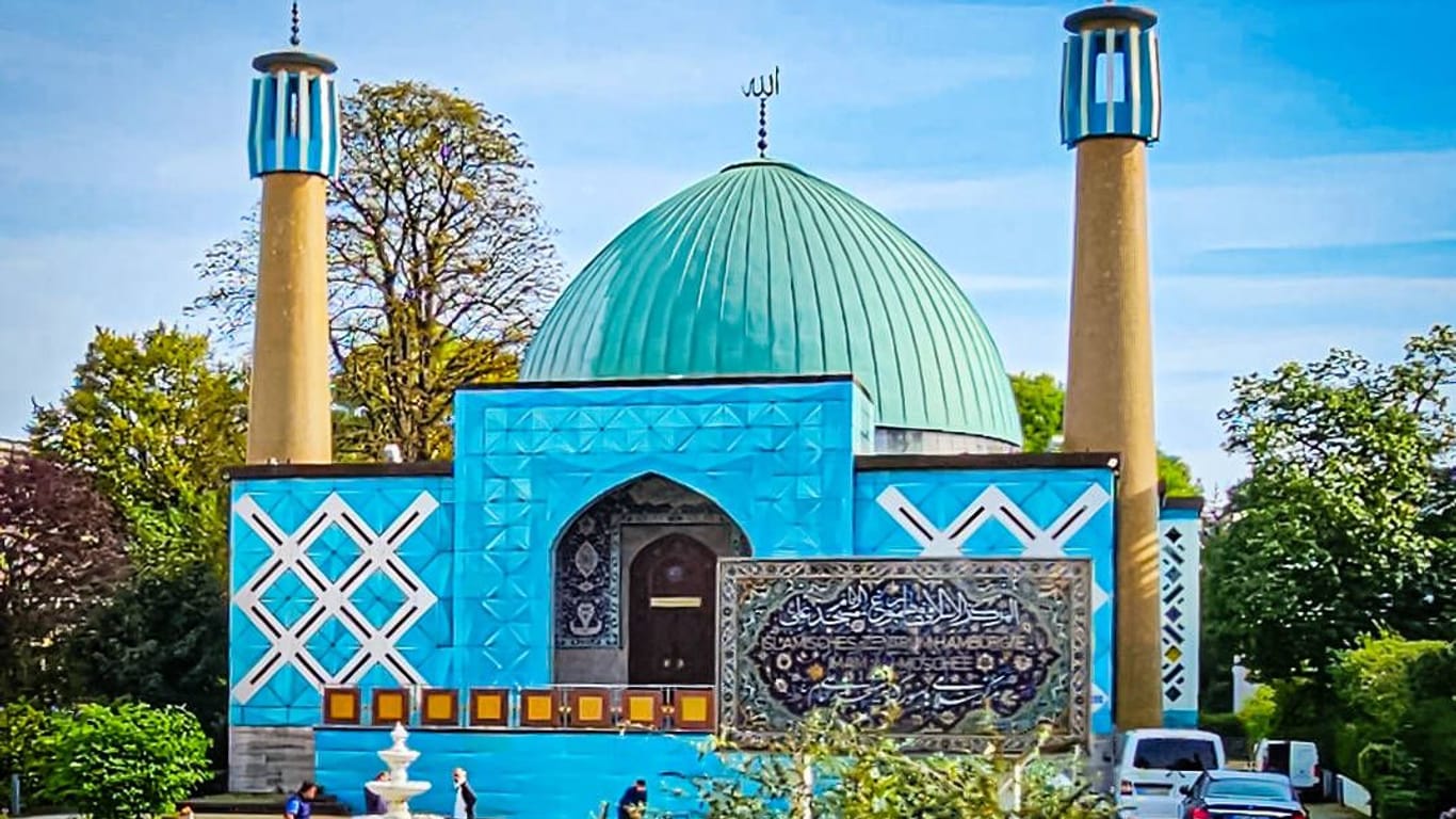 Die blaue Moschee an der Außenalster (Archivofoto): Mutmaßliche Verbindungen zum Mullah-Regime in Teheran.