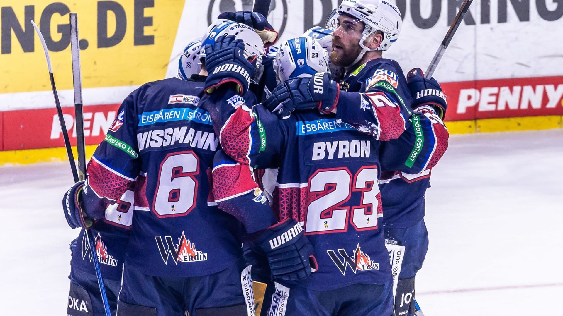 Eisbären Berlin - Pinguins Bremerhaven