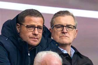 Max Eberl (l.) und Jan-Christian Dreesen: Die beiden Bayern-Bosse wollen zeitnah einen Trainer präsentieren.