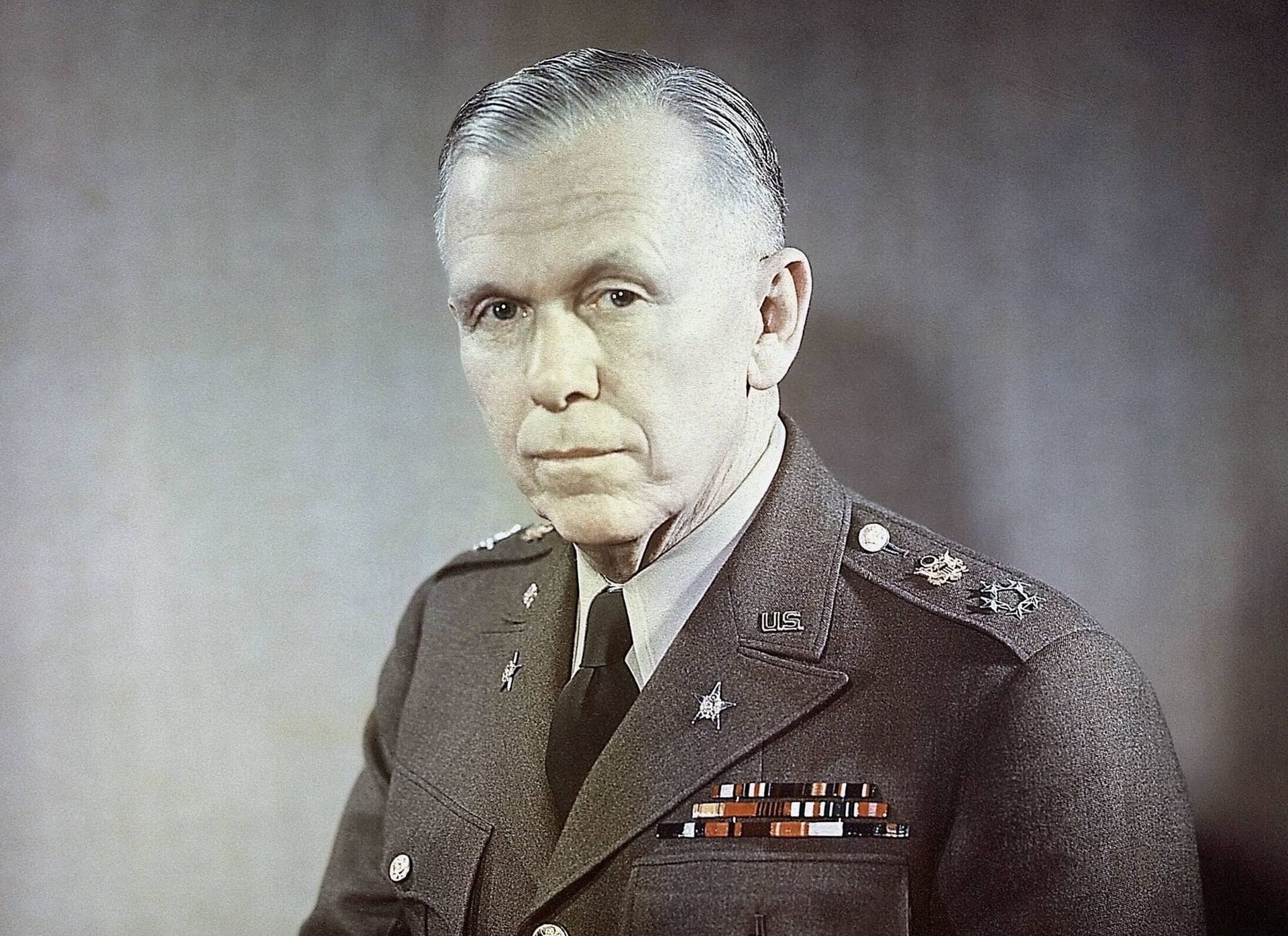 George C. Marshall, hier während des Zweiten Weltkriegs, erhielt für seinen Plan 1953 den Friedensnobelpreis.