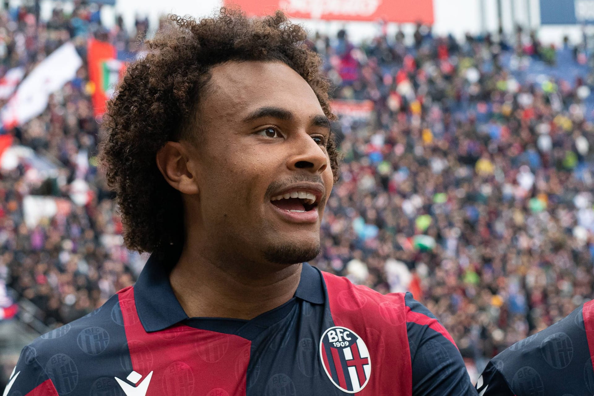 Jubel im Trikot des FC Bologna: Joshua Zirkzee spielt eine starke Saison.