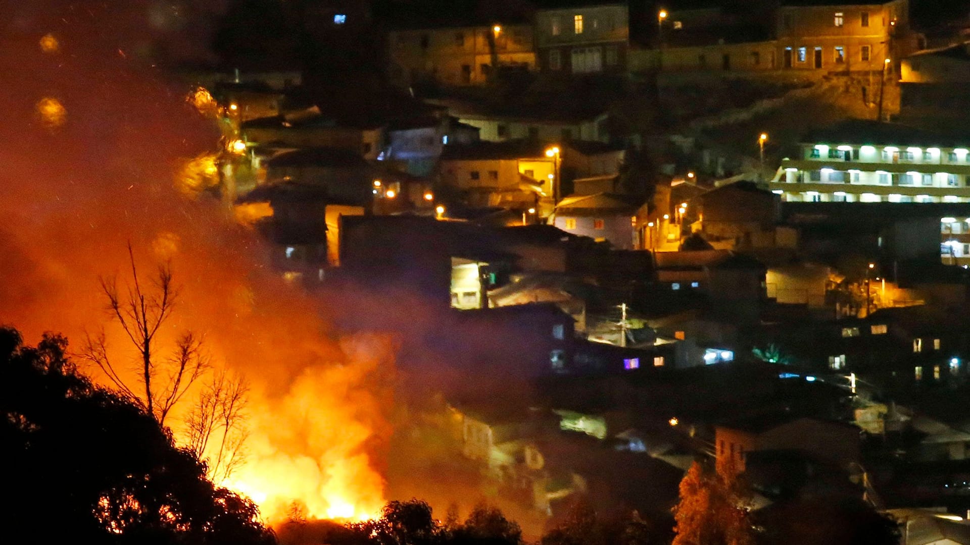 Waldbrand in Chile (Archivbild): Das Bild zeigt die Stadt Valparaiso in Chile, genau wie das Video der iranischen Nachrichtenagentur.