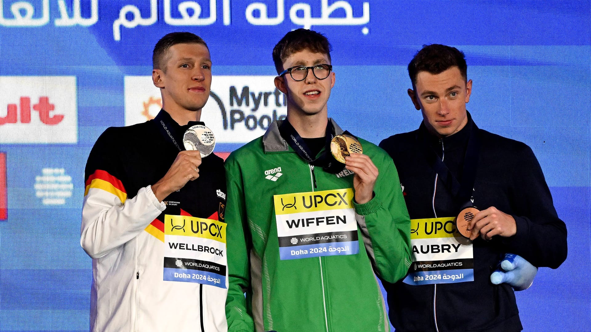 Florian Wellbrock (l.): Bei der WM hat er Silber über die 1.500 Meter Freistil gewonnen.