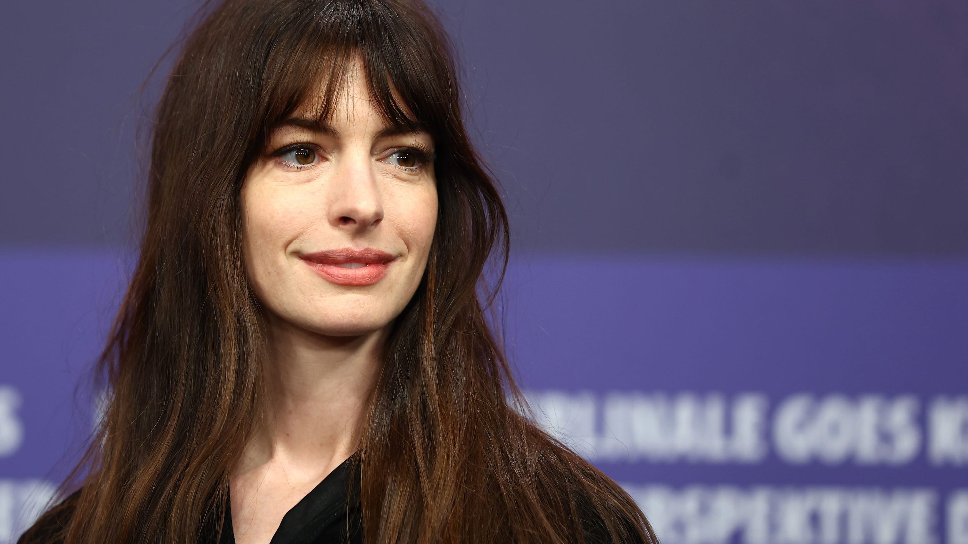 Anne Hathaway musste zehn Männer beim Casting küssen: 