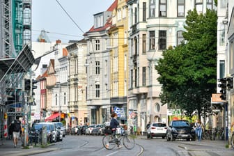 Das Bremer Viertel (Archivfoto): Um sich hier ein Haus leisten zu können, reicht das Durchschnittseinkommen vieler nicht aus, zeigt die Analyse.