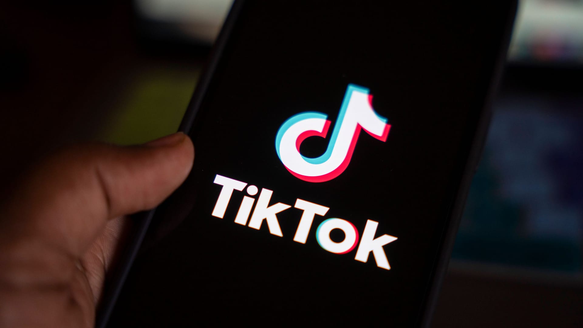 Tiktok: Die Plattform betont, Falschinformationen zu entfernen.