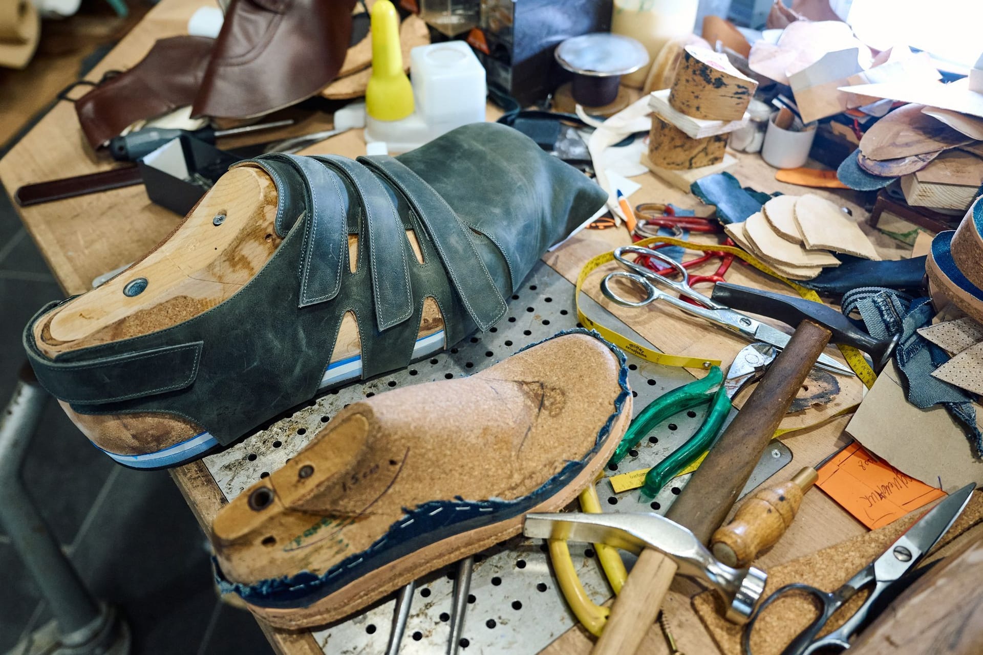 Schuhe in Übergröße