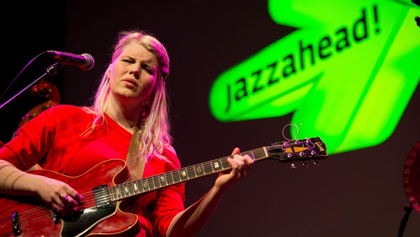 Die Musikerin Oddrun Lilja Jonsdottir spielte 2023 beim jazzahead-Festival.