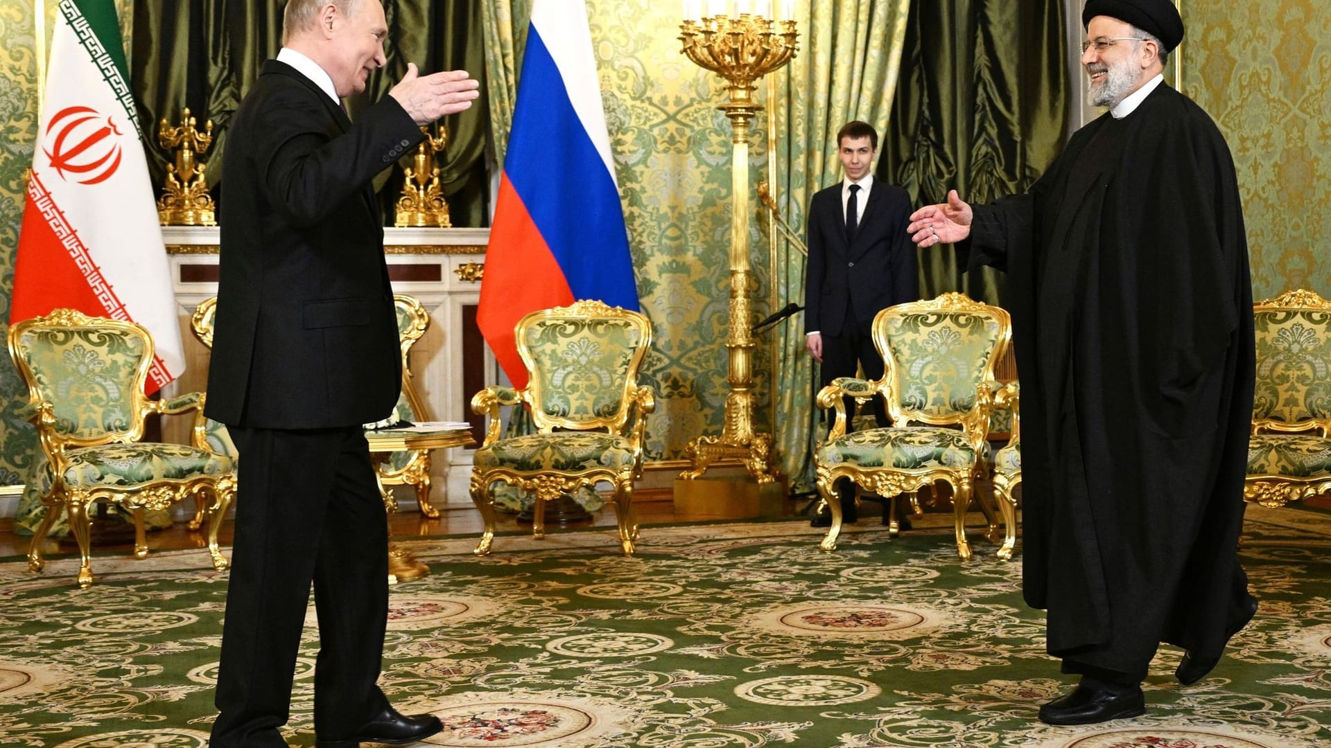 Iranischer Präsident Raisi in Russland