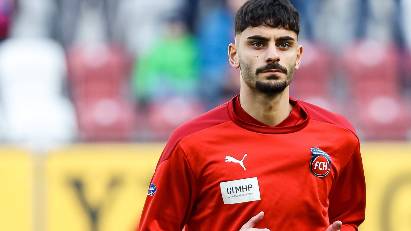 Eren Dinkçi: Er spielt ab Sommer beim SC Freiburg.