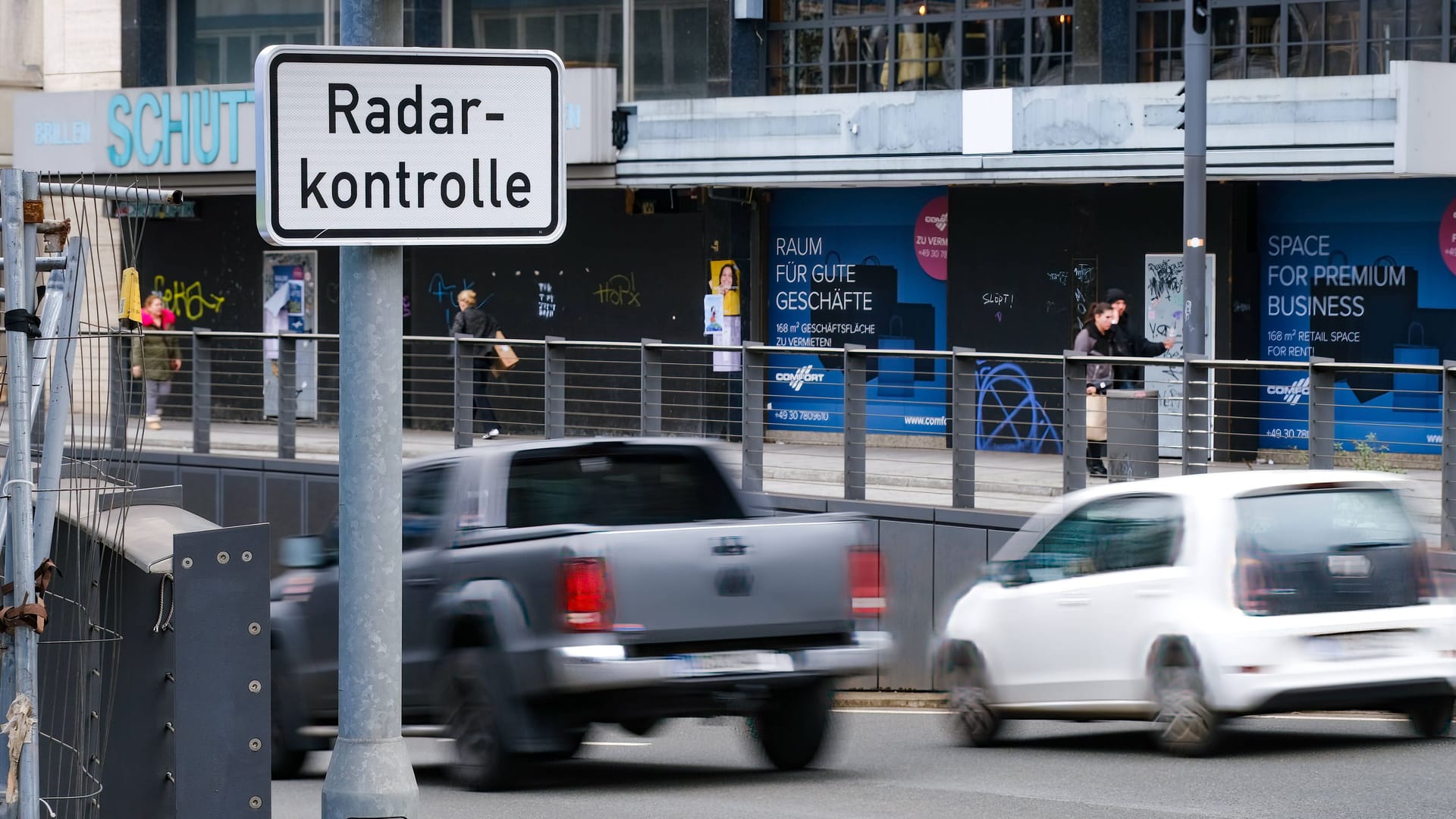 Toleranzabzug nach der Tempomessung: Er kann dazu beitragen, dass das Bußgeld für Sie niedriger ausfällt.