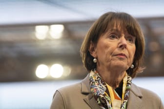 Oberbürgermeisterin Henriette Reker: Rekers Nebeneinkünfte sind im vergangenen Jahr gestiegen.