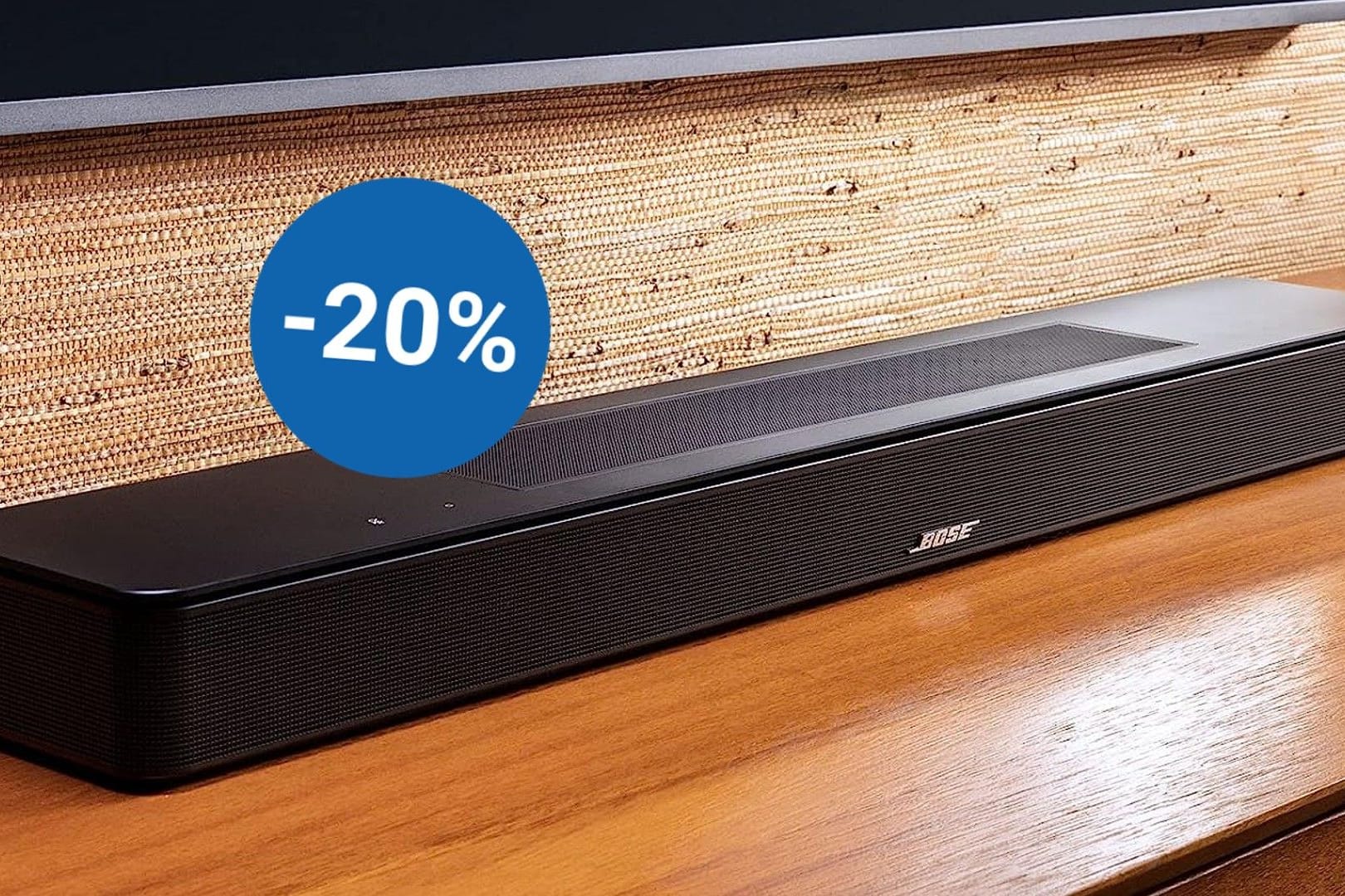 Die Soundbar überzeugt mit Dolby Atmos und lässt sich auch mit dem Handy verbinden.