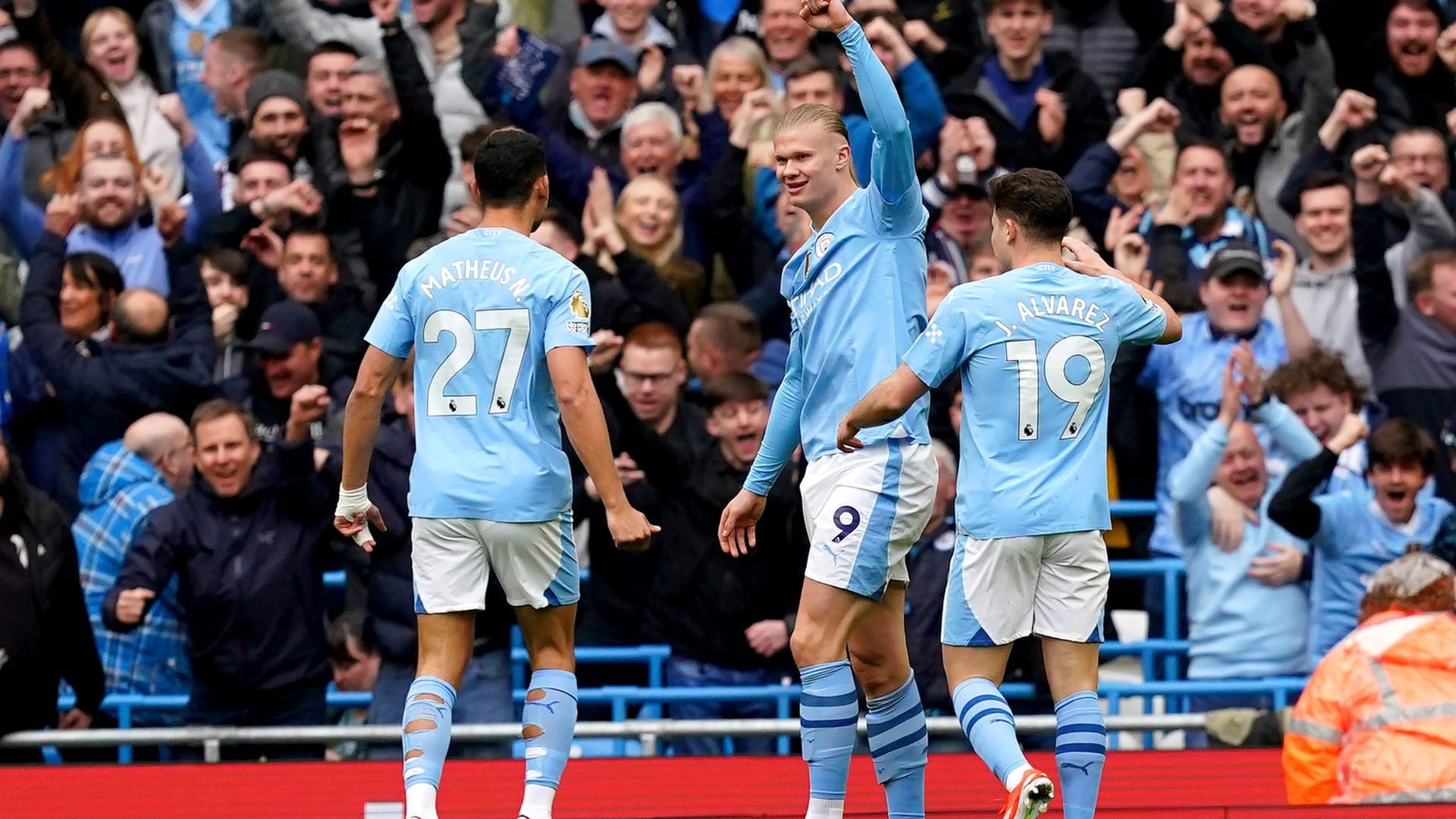 Manchester City - Luton Town