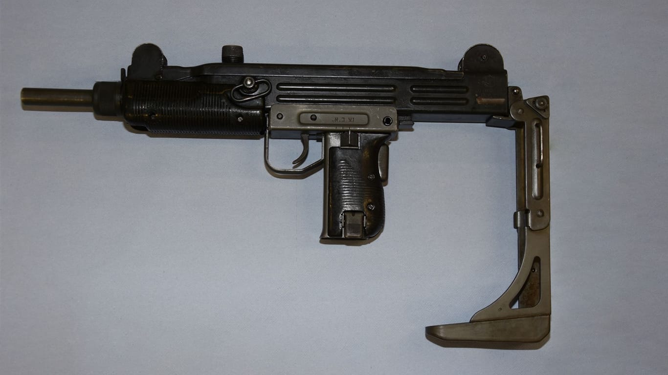 Maschinenpistole in Wuppertal entdeckt
