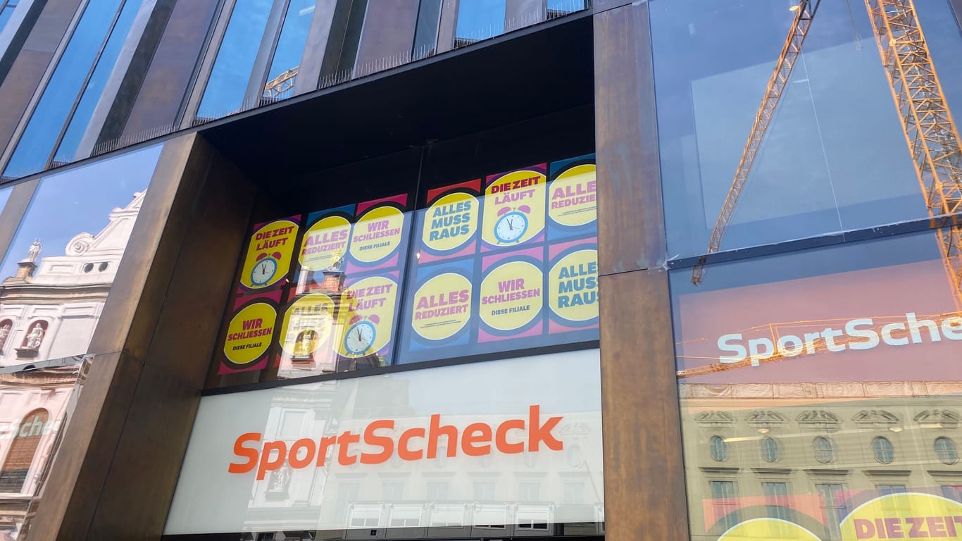 Die Sport-Scheck-Filiale in München muss schließen. Stattdessen soll hier ein C&A-Geschäft einziehen.