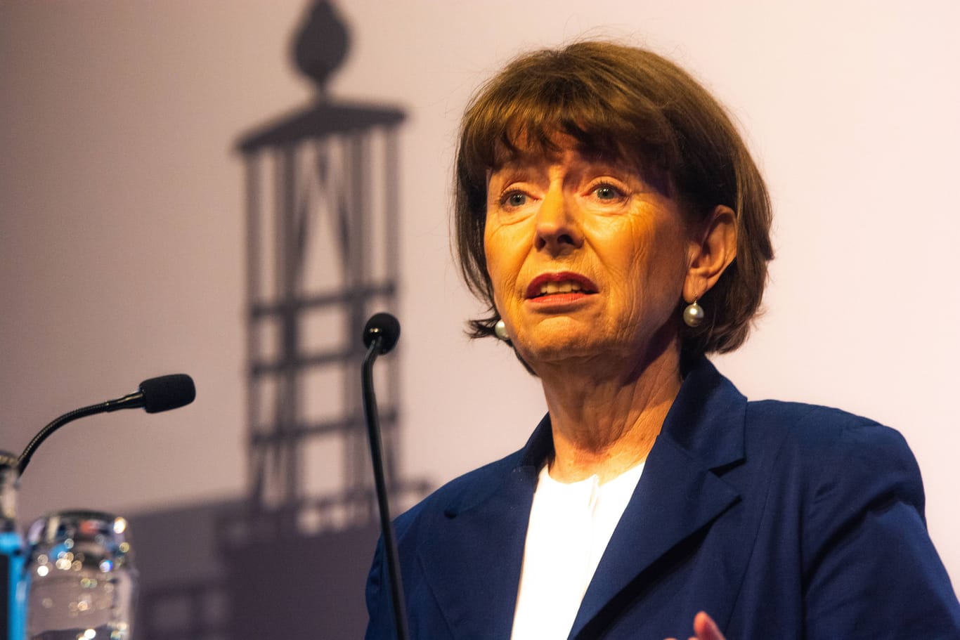 Oberbürgermeisterin Henriette Reker (Archivbild): Kölns OB hat sich zum Aus der Kaufhaus-Filiale in Köln geäußert.