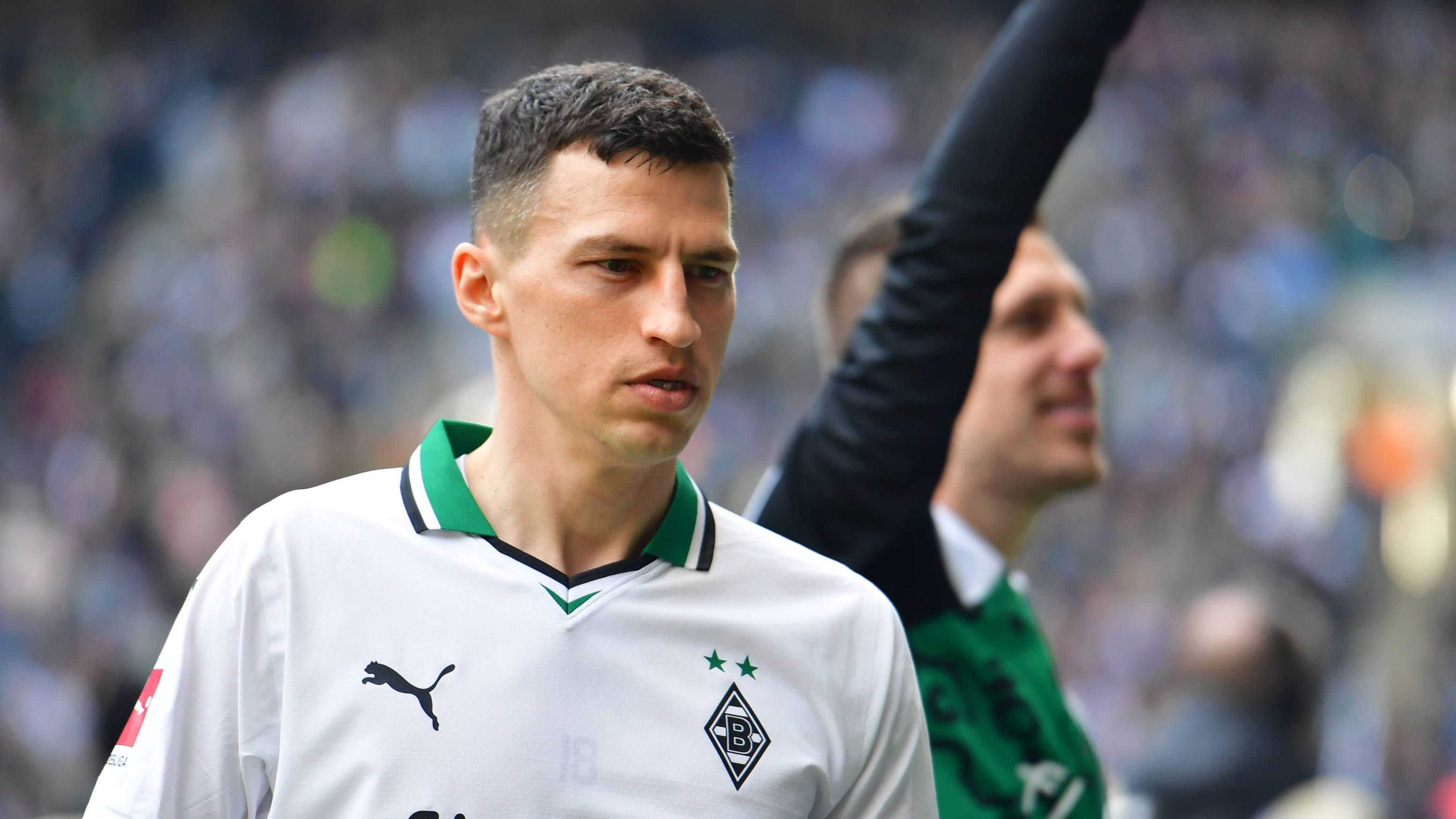 Borussia Mönchengladbach: Stefan Lainer spricht offen über Krebs