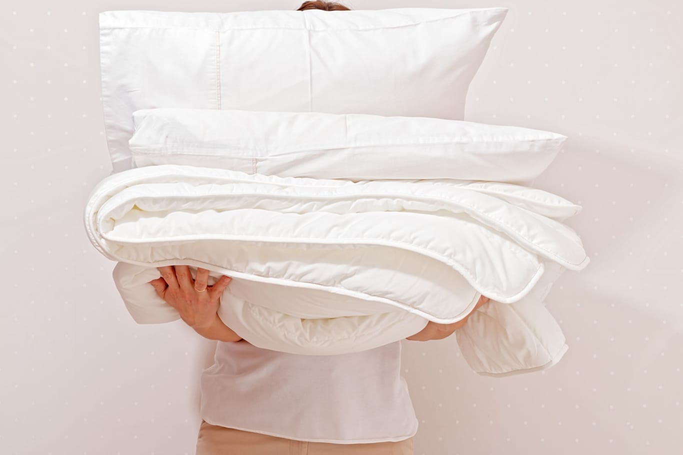 Federbetten: Tauschen Sie Ihre Bettdecken und Kissen nach einiger Zeit aus.