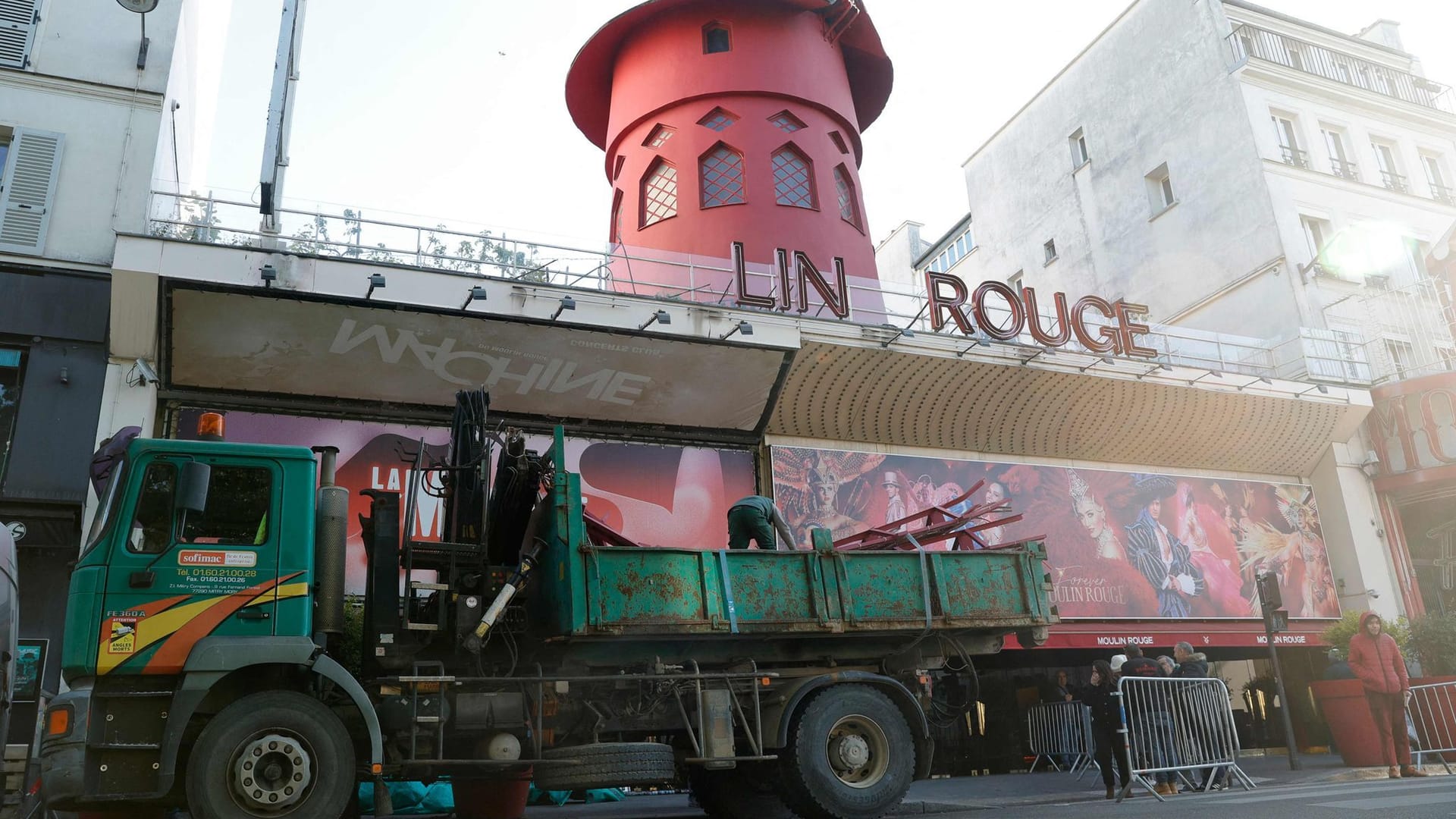 «Moulin Rouge» in Paris «Moulin Rouge» in Paris