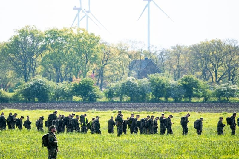 Der sechsjährige Arian wird nun mithilfe einer Menschenkette gesucht.