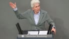 Marie-Agnes Strack-Zimmermann bei einer Rede im Bundestag (Archivbild).