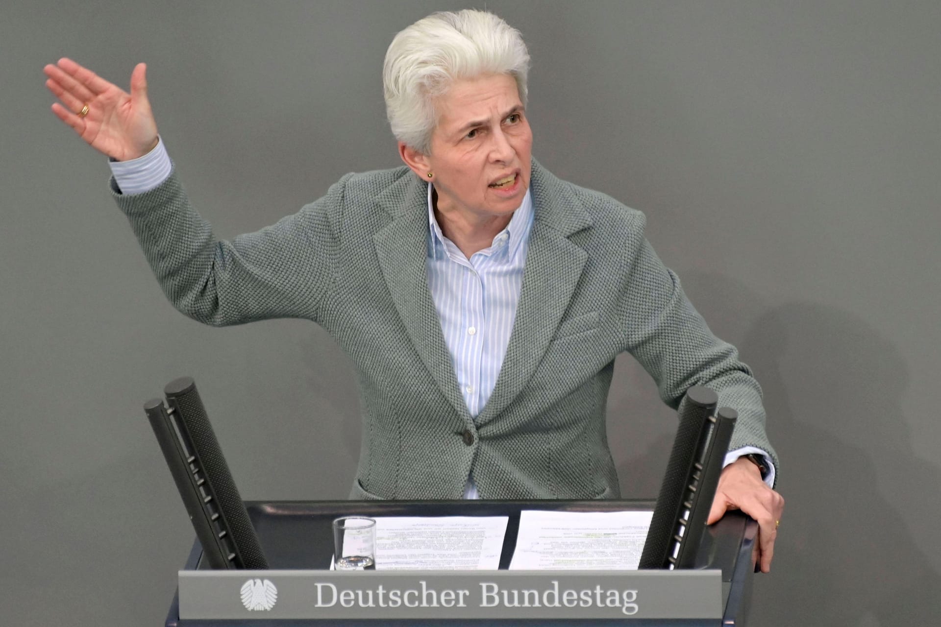 Marie-Agnes Strack-Zimmermann bei einer Rede im Bundestag (Archivbild).