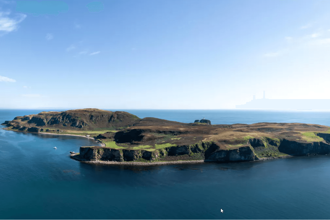 Eine Insel mit Pub und Schafen: Sanda Island steht aktuell zum Verkauf.