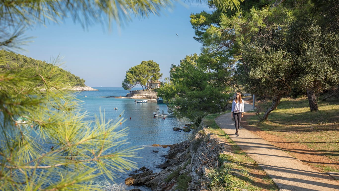 Entdecken Sie die wunderschöne Insel Lošinj zu Fuß oder auf dem Rad.