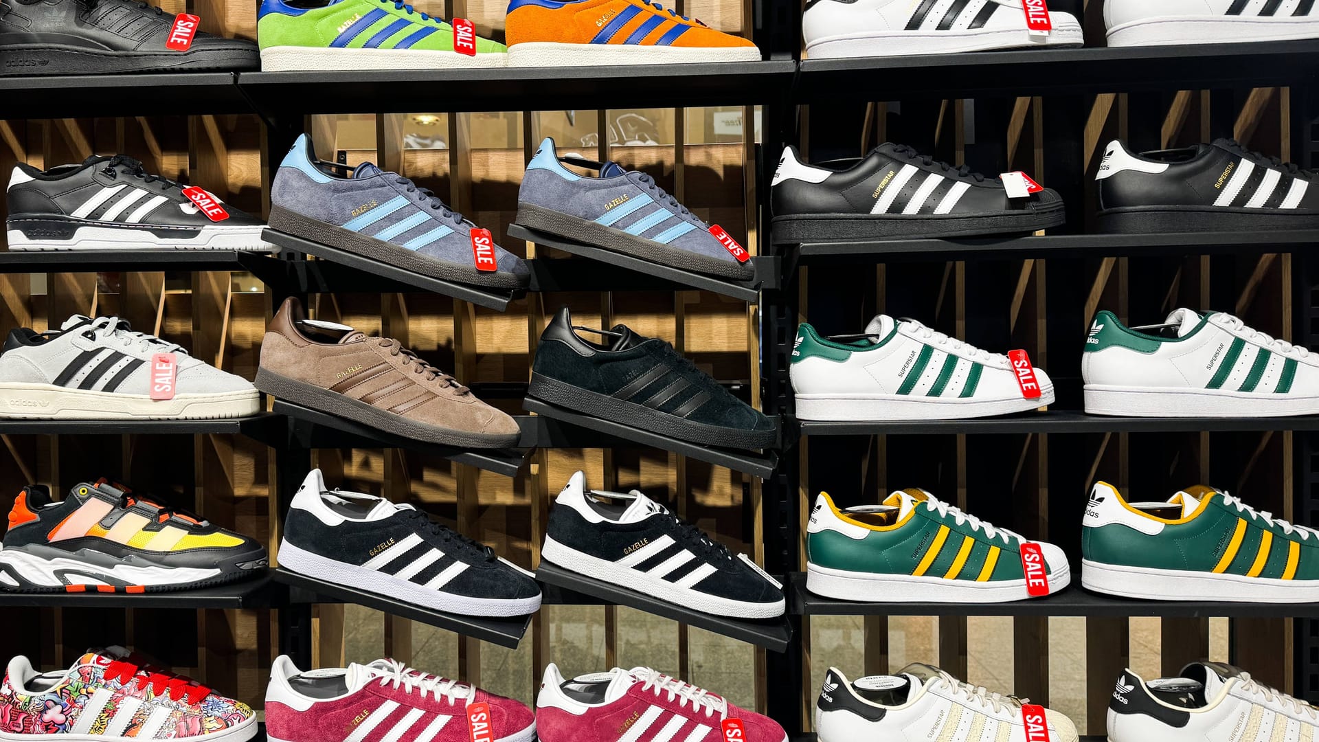 Adidas Sale bei Amazon Sneaker jetzt radikal reduziert