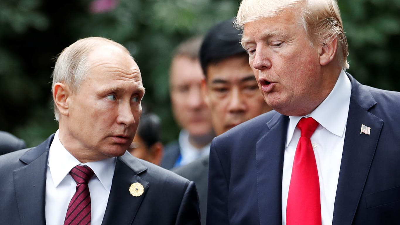 Wladimir Putin (l.) und Donald Trump (Archivbild): Die mögliche Rückkehr des früheren US-Präsidenten ins Weiße Haus sorgt für Unruhe unter europäischen Nato-Mitgliedern.