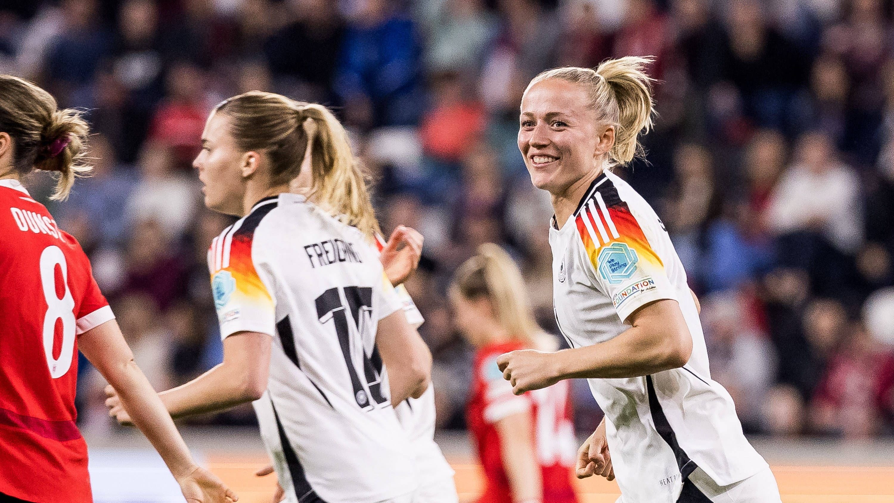 EM-Qualifikation der Frauen: DFB-Elf gewinnt Fünf-Tore-Spektakel gegen Österreich