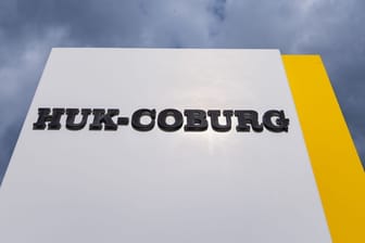 Schriftzug des Unternehmens HUK-Coburg